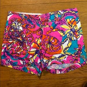 Lilly Pulitzer Callahan shorts. Size 00.